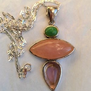 New Rose quartz Sterling Silver pendant. Amethyst. 20" Thick 925 chain. Italy